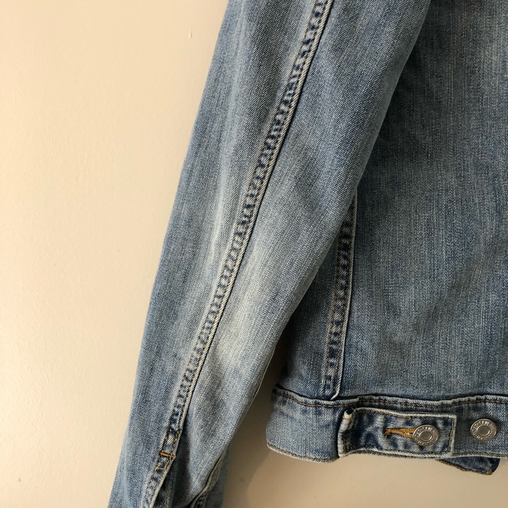 Levi Denim Jean Jacket - Button Down - Light Wash Size Small - Picture 10 of 11